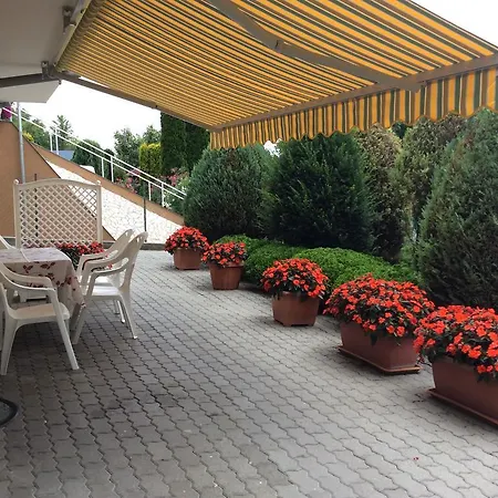 Jozsef House *