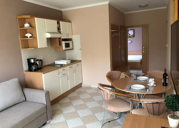 Jozsef House * זלקרוס