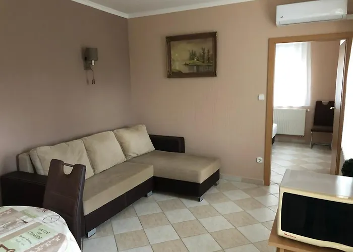 Jozsef House דירה זלקרוס