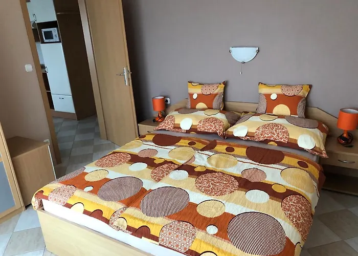 Jozsef House