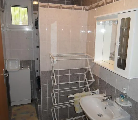 דירה Jozsef House *